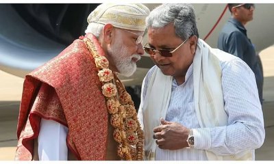 ಸಿಎಂ ಸಿದ್ದರಾಮಯ್ಯ ಕಿವಿಯಲ್ಲಿ ಪಿಎಂ ಮೋದಿ ಹೇಳಿದ್ದೇನು? ಗುಟ್ಟು ಬಯಲಾಯ್ತು!