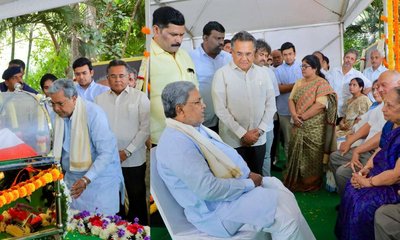 ಮೈಸೂರಿನಲ್ಲಿ ಎಸ್‌ಎಲ್‌ ಭೈರಪ್ಪ ಸ್ಮಾರಕ: ಸಿಎಂ ಸಿದ್ದರಾಮಯ್ಯ ಘೋಷಣೆ