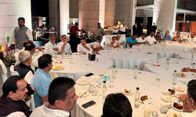 ಸಿಎಂ, ಡಿಸಿಎಂ ಬಳಿಕ ಈಗ ಕೈ ಶಾಸಕರಿಂದಲೇ ಡಿನ್ನರ್‌ ಮೀಟಿಂಗ್!‌