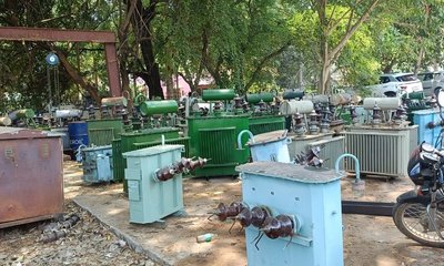 ಕಳಪೆ ಪರಿವರ್ತಕ ವೈಂಡಿಂಗ್: ಬೆಸ್ಕಾಂ ವಿರುದ್ಧ ರೈತಸಂಘ ಆಕ್ರೋಶ