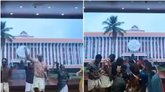 ಓಣಂ ಸಂಭ್ರಮಾಚರಣೆ ವೇಳೆ ಕುಸಿದು ಬಿದ್ದು ವ್ಯಕ್ತಿ ಸಾವು; ಈ ವಿಡಿಯೊ ನೋಡಿ