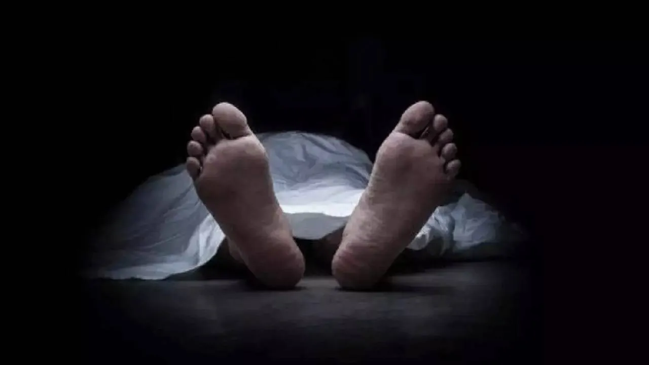 Self Harming: ಕಂಪ್ಯೂಟರ್‌ ಸೈನ್ಸ್‌ ವಿದ್ಯಾರ್ಥಿನಿ 14ನೇ ಮಹಡಿಯಿಂದ ಹಾರಿ ಆತ್ಮಹತ್ಯೆ