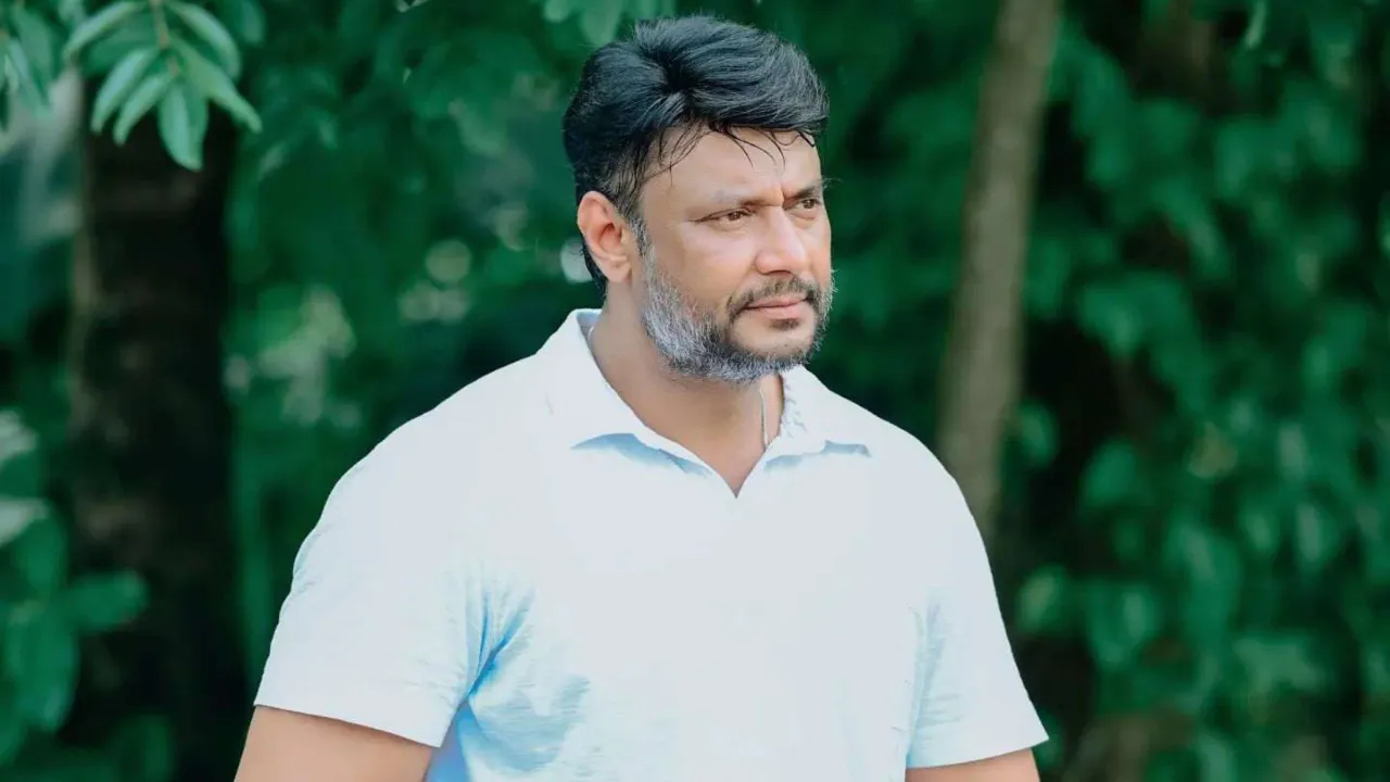 ದರ್ಶನ್‌ಗೆ ಪರಪ್ಪನ ಅಗ್ರಹಾರದಲ್ಲಿ ಸಹ ಕೈದಿಗಳಿಂದ ನಿಂದನೆ, ಬೆದರಿಕೆ! ಜಾಮೀನು ಅರ್ಜಿಯಲ್ಲಿ ನೋವು ತೋಡಿಕೊಂಡ ದಾಸ