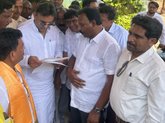 ರೈಲ್ವೆ ಅಂಡರ್ ಪಾಸ್ ನಿರ್ಮಿಸಿ: ಸಂಸದ ಡಾ.ಕೆ.ಸುಧಾಕರ್‌ಗೆ ಮನವಿ