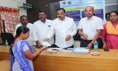 ಮಧ್ಯವರ್ತಿಗಳ ಹಾವಳಿಗೆ ಕಡಿವಾಣ ಹಾಕಲು ಇ ಖಾತಾ ವಿತರಣೆಗೆ ಕ್ರಮ