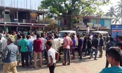 ಕಾಡಾನೆ ದಾಳಿಗೆ ಮಹಿಳೆ ಬಲಿ, ರೊಚ್ಚಿಗೆದ್ದ ಜನರಿಂದ ಪ್ರತಿಭಟನೆ, ಲಾಠಿಚಾರ್ಜ್