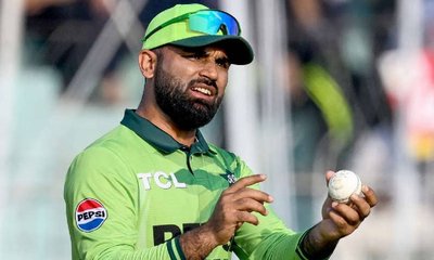 ಚೆಂಡು ವಿರೂಪ ಪ್ರಕರಣ; ಪಾಕ್‌ ಆಟಗಾರನಿಗೆ 2 ಪಂದ್ಯ ನಿಷೇಧ