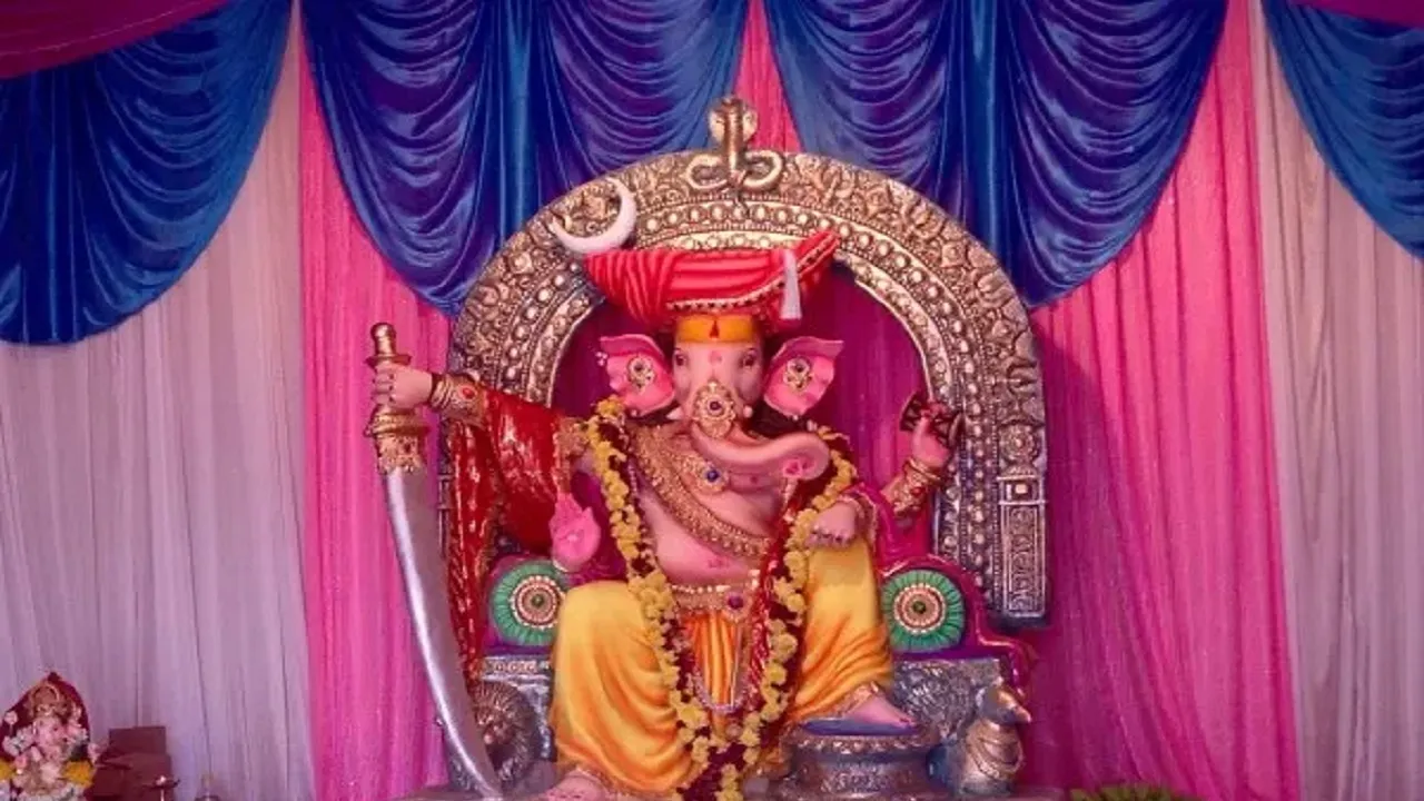 ಪಿಒಪಿ ಗಣಪತಿ. ಕ್ಯಾರೆ ಎನ್ನದ ಸಂಘಟನೆ