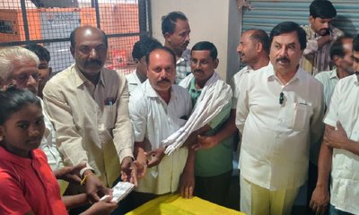 ನಾಮಗೊಂಡ್ಲು ಡೇರಿಯಿಂದ ಹಾಲು ಉತ್ಪಾದಕರಿಗೆ ಯುಗಾದಿ ಕೊಡುಗೆ