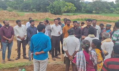 Gauribidanur News: ಕಾರ್ಮಿಕರ ಆರೋಗ್ಯ ವಿಚಾರಿಸಿದ ಜಿಪಂ ಸಿಇಒ