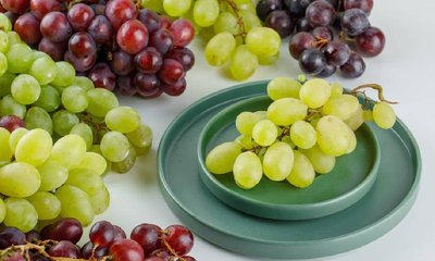 ದ್ರಾಕ್ಷಿಯನ್ನು ಸ್ವಚ್ಛಗೊಳಿಸುವುದು ಹೇಗೆ?