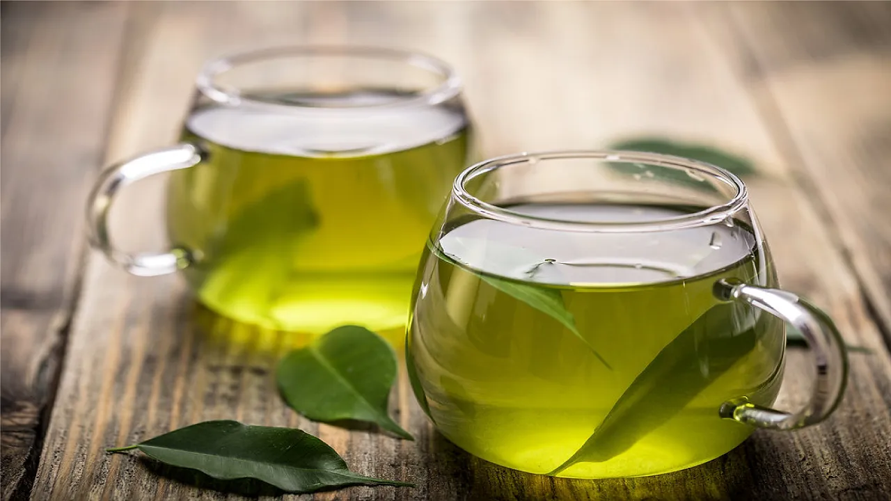 Health Tips: ದೇಹದ ತೂಕ ಇಳಿಸಲು ಚಿಂತೆ ಬೇಡ; ಈ ಐದು ಪಾನೀಯ ನಿತ್ಯ ಸೇವಿಸಿದರೆ ಸಾಕು - Image 6