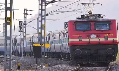 ವಿದ್ಯುತ್ ತಂತಿಗಳಲ್ಲಿ ನೇತಾಡಿದ ಭ್ರೂಣ!
