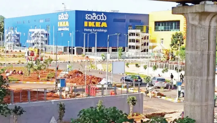 ಐಕಿಯಾ ಎಂಬ ನೀಲವರ್ಣದ ಸುಂದರಿ