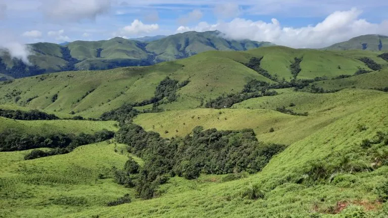 ಕ್ಯಾತ್ಸಂದ್ರದಿಂದ ಕ್ಯಾತನಮಕ್ಕಿಗೆ
