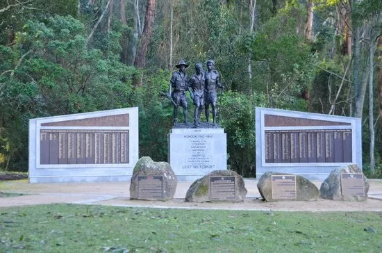 ಯುದ್ದ ಸ್ಮಾರಕಕ್ಕೆ ಚಾರಣ