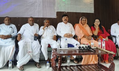 ಅಶಾಂತಿಗೆ ಕಾರಣವಾದ ದಯಾಸಾಗರ ಪಾಟೀಲರನ್ನು ಜಿಲ್ಲೆಯಿಂದ ಹೊರ ಹಾಕಿ