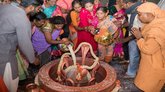 ನಾಗ ಮಂಟಪದಲ್ಲಿ ಪವಿತ್ರ ಅರ್ಪಣೆಗಳು ಮತ್ತು ಆಚರಣೆಗಳು