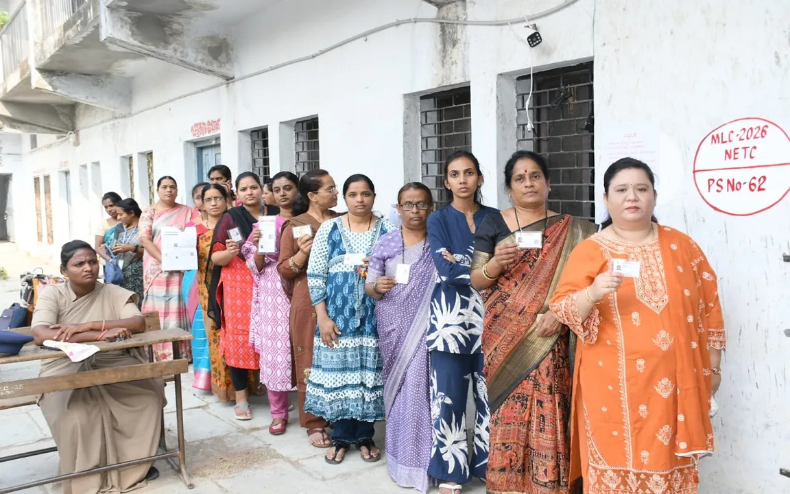 Parishad Election: ಈಶಾನ್ಯ ಶಿಕ್ಷಕರ ಕ್ಷೇತ್ರದ ಮತದಾನ ಚುರುಕು: ನಮೋಶಿ, ಮಟ್ಟೂರು ಸೇರಿ ಅಭ್ಯರ್ಥಿಗಳಿಂದ ಮತಗಟ್ಟೆ ವೀಕ್ಷಣೆ
