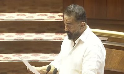ಸಂಸತ್‌ಗೆ ಕಮಲ್‌ ಹಾಸನ್‌ ಎಂಟ್ರಿ; ತಮಿಳಿನಲ್ಲೇ ಪ್ರಮಾಣ ವಚನ