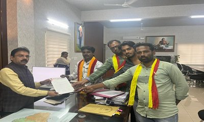 ನಗರಸಭೆ ಆವರಣದ ಶೌಚಾಲಯ ಸಾರ್ವಜನಿಕ ಬಳಕೆಗೆ ಬಿಡಬೇಕು