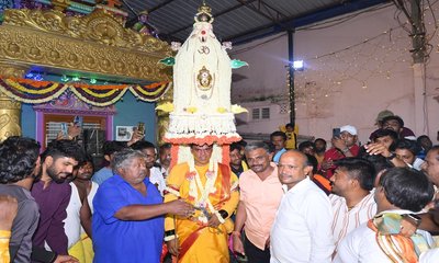 ಶ್ರದ್ಧಾಭಕ್ತಿಯಿಂದ ನಡೆದ ಕಾಳಿಕಾಂಭದೇವಿ ಕರಗ ಮಹೋತ್ಸವ