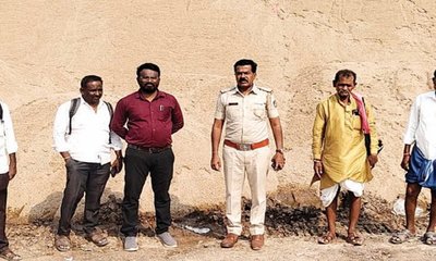 Sand Mining: ಮರಳು ದಂಧೆ: ಬರಿದಾಗುತ್ತಿದೆ ಕೃಷ್ಣೆಯ ಒಡಲು