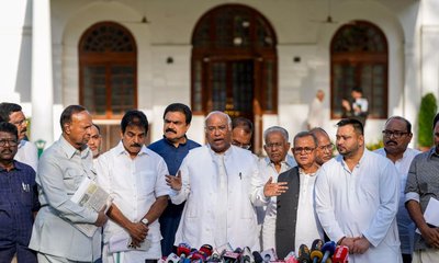 ಮಹಿಳಾ ಮೀಸಲಾತಿ ಕಾಯ್ದೆಗೆ ವಿಪಕ್ಷಗಳ ವಿರೋಧ