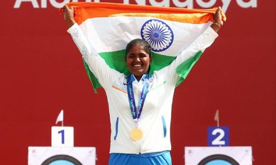 ಭಾರತಕ್ಕೆ ಐತಿಹಾಸಿಕ ಚಿನ್ನ ಗೆದ್ದ 17 ವರ್ಷದ ಕುಂಕುಮ್