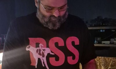 ಆರ್‌ಎಸ್‌ಎಸ್ ಅನ್ನು ಅಣಕಿಸಿದ್ರಾ ಕುನಾಲ್ ?