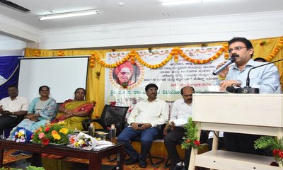 ಯುವಜನತೆ ದುಶ್ಚಟಗಳಿಗೆ ದಾಸರಾಗದಿದ್ದರೆ ಭವಿಷ್ಯದ ಬದುಕು ಹಸನು
