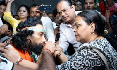 ಜಾರ್ಖಂಡ್ ವಿದ್ಯಾರ್ಥಿಗಳ ಹೋರಾಟಕ್ಕೆ ಜಯ: ಉಪವಾಸ ಸತ್ಯಾಗ್ರಹ ಅಂತ್ಯ