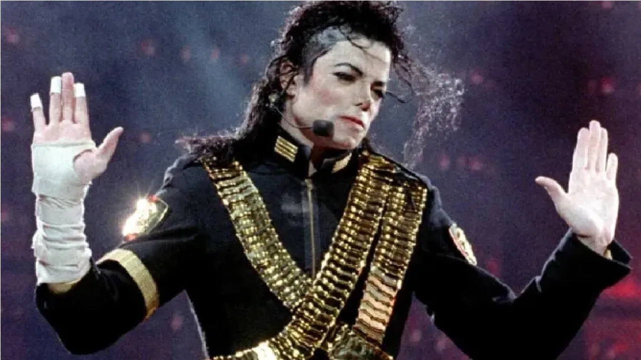 Michael Jackson Death Anniversary: ಸಂಗೀತ ಕ್ಷೇತ್ರದ ಮಾಂತ್ರಿಕ ಪಾಪ್ ದೊರೆ ಮೈಕೆಲ್ ಜಾಕ್ಸನ್ ಬಗ್ಗೆ ನಿಮಗೆಷ್ಟು ಗೊತ್ತು? - Image 7