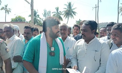 ಬಿಗಿ ಪೊಲೀಸ್ ಪಹರೆಯಲ್ಲಿ ಜನತೆಯ ಅಹವಾಲು ಆಲಿಸಿದ ಶಾಸಕ ಪ್ರದೀಪ್ ಈಶ್ವರ್