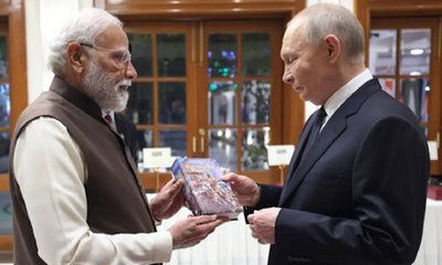 ರಷ್ಯಾ ಅಧ್ಯಕ್ಷ ಪುಟಿನ್‌ಗೆ ಪ್ರಧಾನಿ ಮೋದಿ ನೀಡಿದ ಉಡುಗೊರೆಗಳಿವು