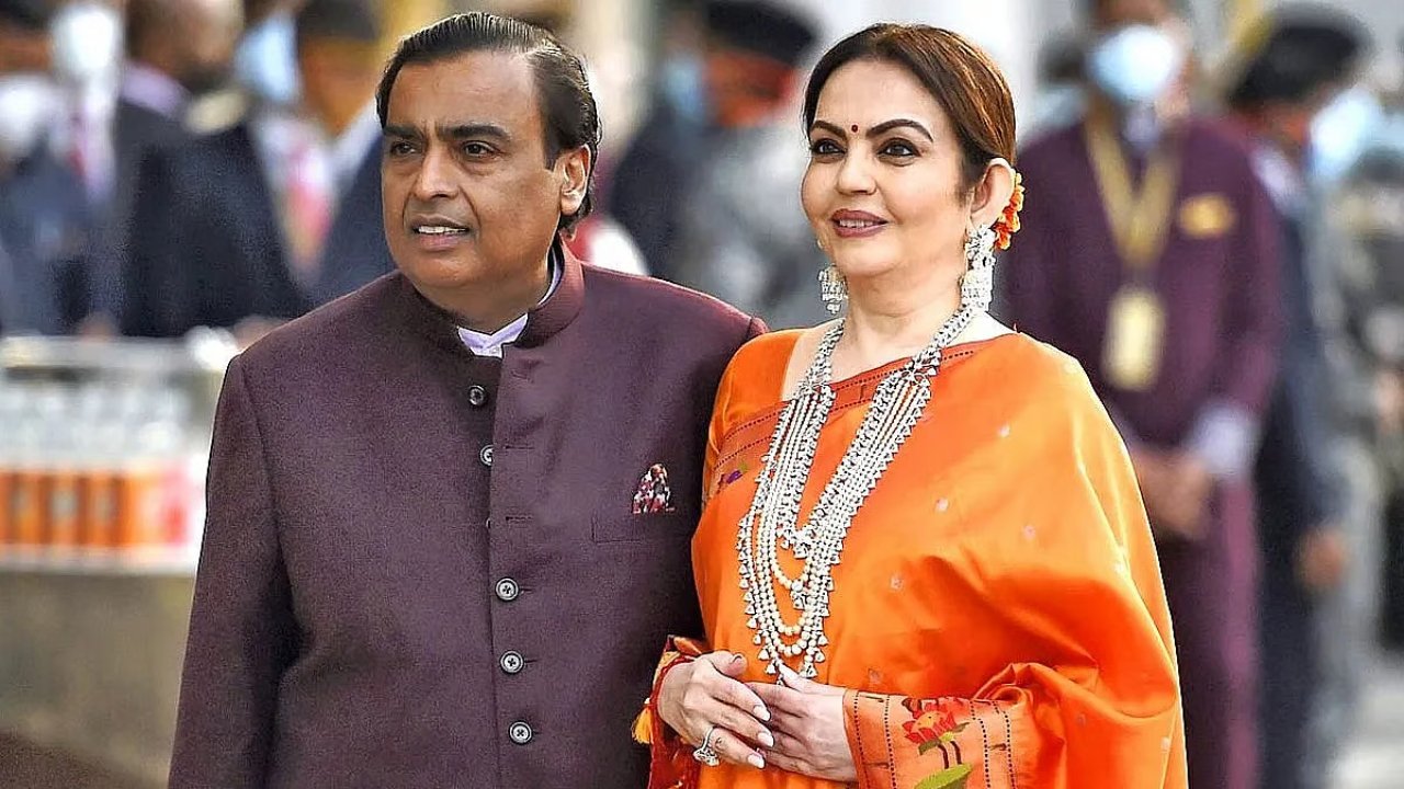 Mukesh Ambani: ಮುಖೇಶ್ ಅಂಬಾನಿ ಬಗ್ಗೆ ಮೆಹೆಂದಿ ಆರ್ಟಿಸ್ಟ್‌ ಹೇಳಿದ್ದೇನು ಗೊತ್ತಾ?