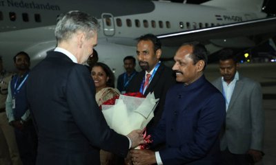ಬೆಂಗಳೂರಿಗೆ ಬಂದಿಳಿದ ನೆದರ್ ಲ್ಯಾಂಡ್ಸ್ ಪ್ರಧಾನಿ ಡಿಕ್ ಶೂಫ್