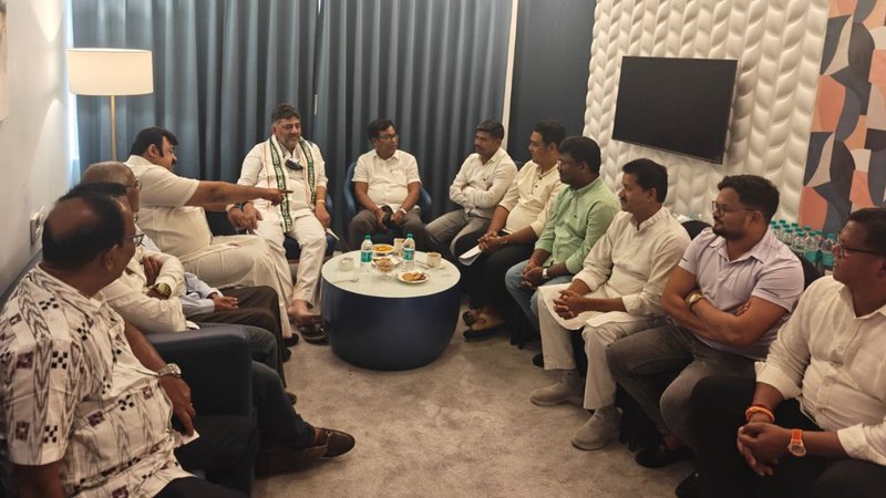 odisha Resort politics (1)