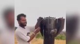 ಪಾಕ್‌ ಹಾರಿಸಿದ ಕ್ಷಿಪಣಿ ಹಿಡಿದುಕೊಂಡ ವ್ಯಕ್ತಿ ಮಾಡಿದ್ದೇನು ನೋಡಿ!