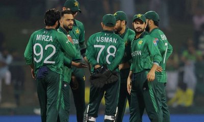 ಮಹಿಳಾ ಸಿಬ್ಬಂದಿಯೊಂದಿಗೆ ಪಾಕ್‌ ಆಟಗಾರನ ಅಸಭ್ಯ ವರ್ತನೆ; ದಂಡ