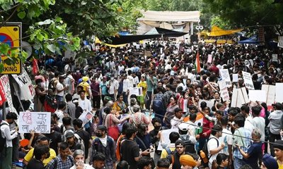 ಜಾತಿ ಆಧಾರಿತ ಮೀಸಲಾತಿಗೆ ವಿರೋಧಿಸಿ ಜಂತರ್ ಮಂತರ್‌ನಲ್ಲಿ ಪ್ರತಿಭಟನೆ