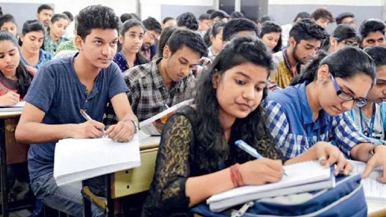 SSLC, PUC Exam: ಎಸ್ಸೆಸ್ಸೆಲ್ಸಿ- ದ್ವಿತೀಯ ಪಿಯುಸಿಗೆ ಇನ್ನು ಎರಡೇ ಬಾರಿ ಪರೀಕ್ಷೆ, 3ನೇ ಪರೀಕ್ಷೆಗೆ ಬೈ