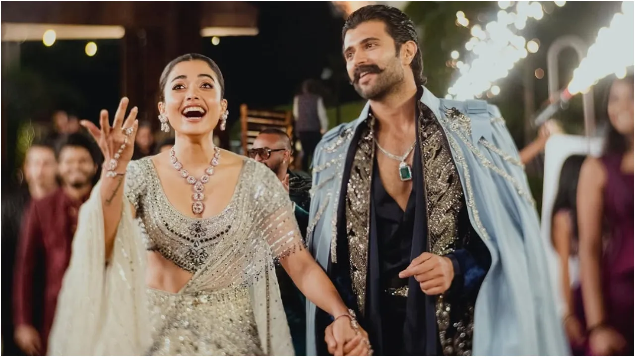 'ವಿರೋಶ್' ಸಂಗೀತ್ ಸಂಭ್ರಮದ ಫೋಟೋಗಳು ವೈರಲ್; ‌ʻಆ ರಾತ್ರಿ ನಮಗೆ ಮರೆಯಲಾಗದ ಮೋಜಿನ ಕ್ಷಣʼ ಎಂದ ರಶ್ಮಿಕಾ ಮಂದಣ್ಣ - Image 6