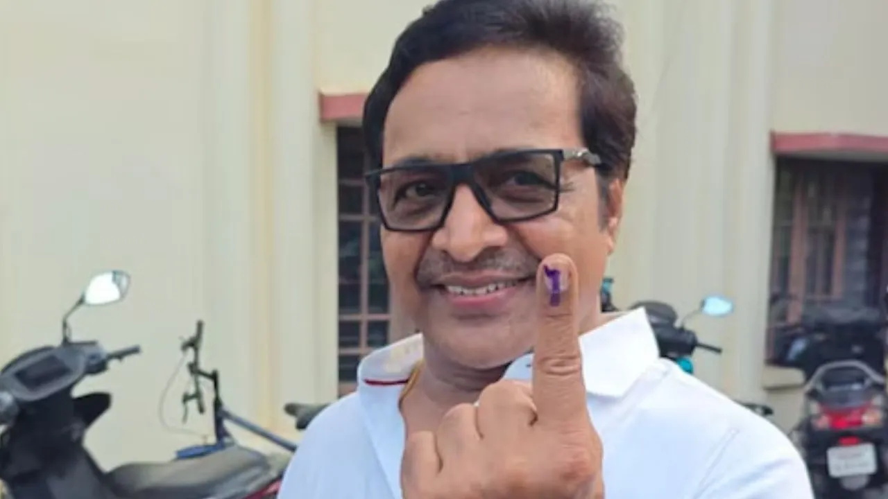 Assembly Elections 2026: ಪಿಣರಾಯಿ ವಿಜಯನ್, ಮೋಹನ್ ಲಾಲ್ ಸೇರಿದಂತೆ ಮತ ಚಲಾಯಿಸಿದ ಹಲವು  ಗಣ್ಯರು - Image 6
