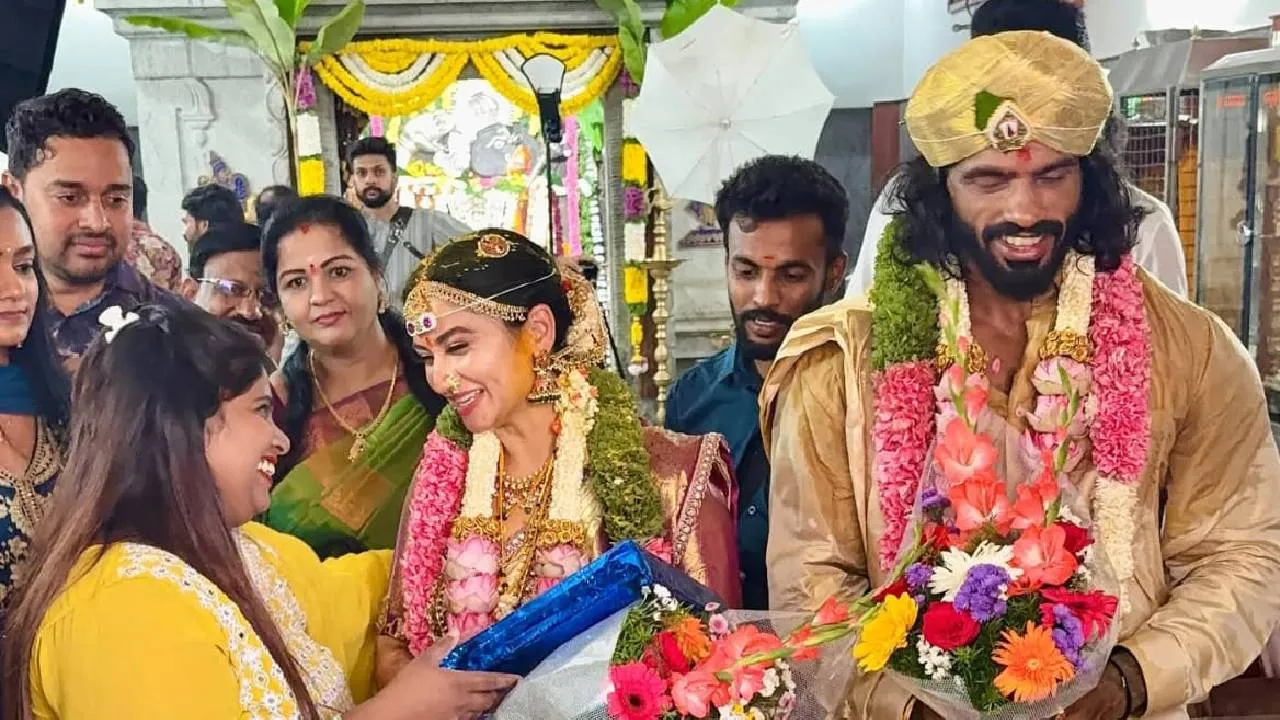 Amruthavarshini actress Rajini: ಜಿಮ್ ಟ್ರೈನರ್ ಅರುಣ್ ಜೊತೆ ನಟಿ ರಜಿನಿ ಮದುವೆ: ಫೋಟೋಸ್ ಇಲ್ಲಿದೆ! - Image 5