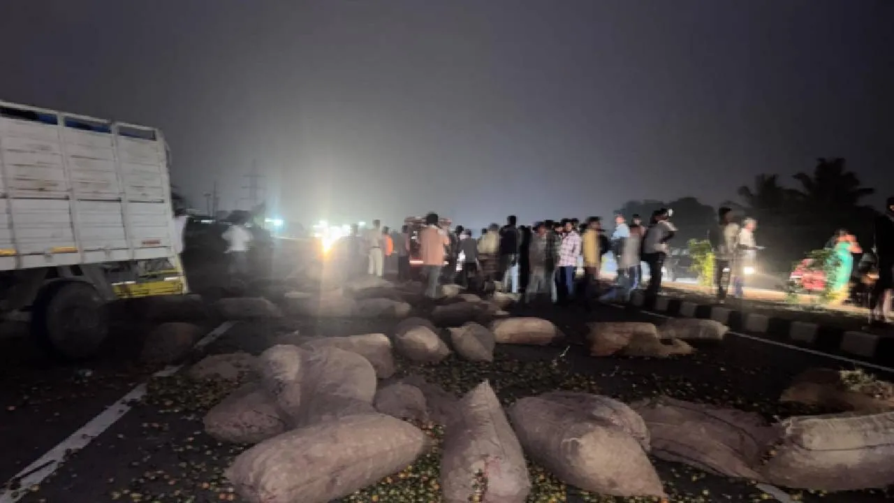 Road Accident: ವರ್ಷದ ಮೊದಲ ದಿನವೇ ದುರಂತ, ಬೊಲೆರೊ ಪಲ್ಟಿಯಾಗಿ ಮೂವರು ಸಾವು