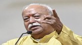 ಮಹಿಳೆಯರನ್ನು ಸಂಪ್ರದಾಯಗಳಿಂದ  ಮುಕ್ತಗೊಳಿಸಿ: ಭಾಗವತ್