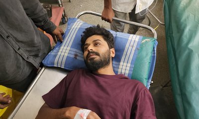 ಖಾಸಗಿ ಬಸ್ ಹಿಂಬದಿಗೆ ಬೈಕ್ ಡಿಕ್ಕಿ ಸವಾರನಿಗೆ ಗಾಯ