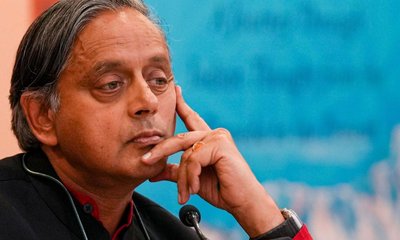 ಭಾರತಕ್ಕೆ ದಪ್ಪ ಚರ್ಮ ಬೇಕು ಎಂದ ತರೂರ್