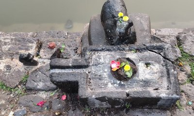 ಆಂಧ್ರ ಪ್ರದೇಶದ ದ್ರಾಕ್ಷರಾಮ ದೇವಾಲಯದಲ್ಲಿ ಶಿವಲಿಂಗ ಅಪವಿತ್ರ